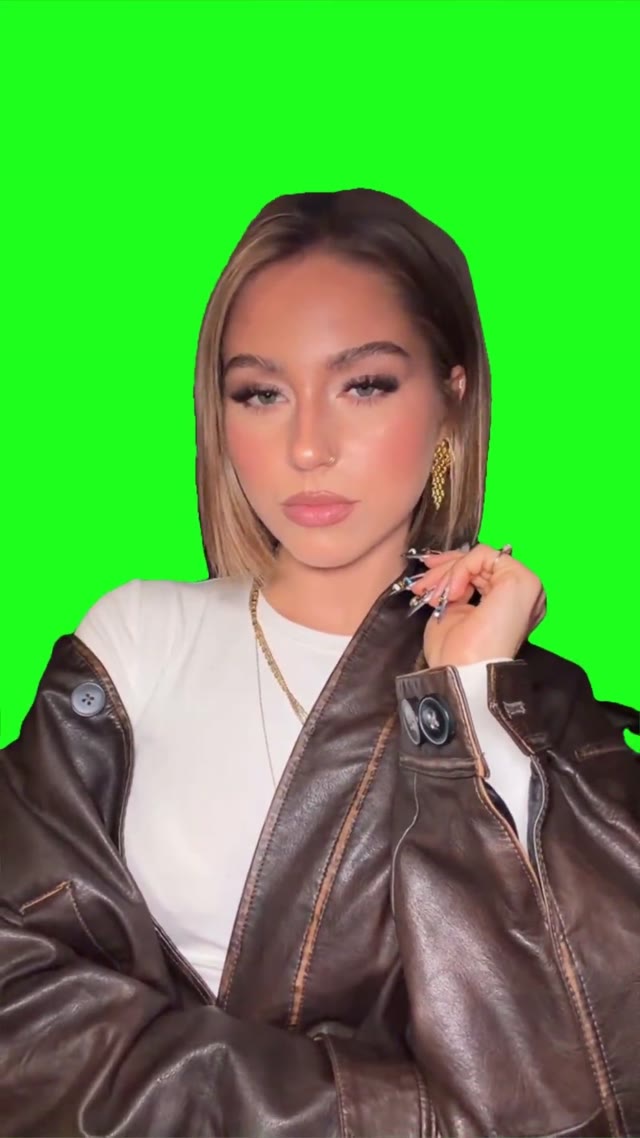 Get The Bob Queen green screen
