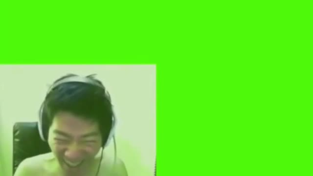 Korean Gamer Streamer Crying Green Green green screen