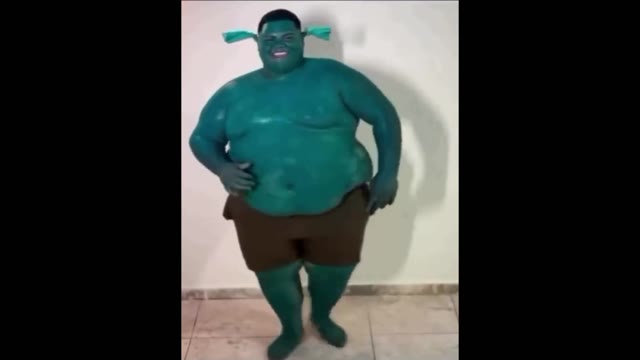 Shrek Emote Dance green screen